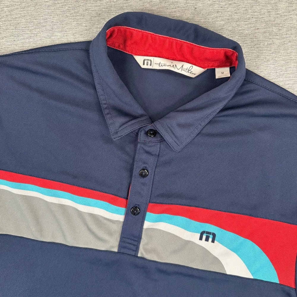 Travis Mathew Golf Polo Shirt Mens‎ Medium Navy Blue Striped Chest Logo Mesh EUC